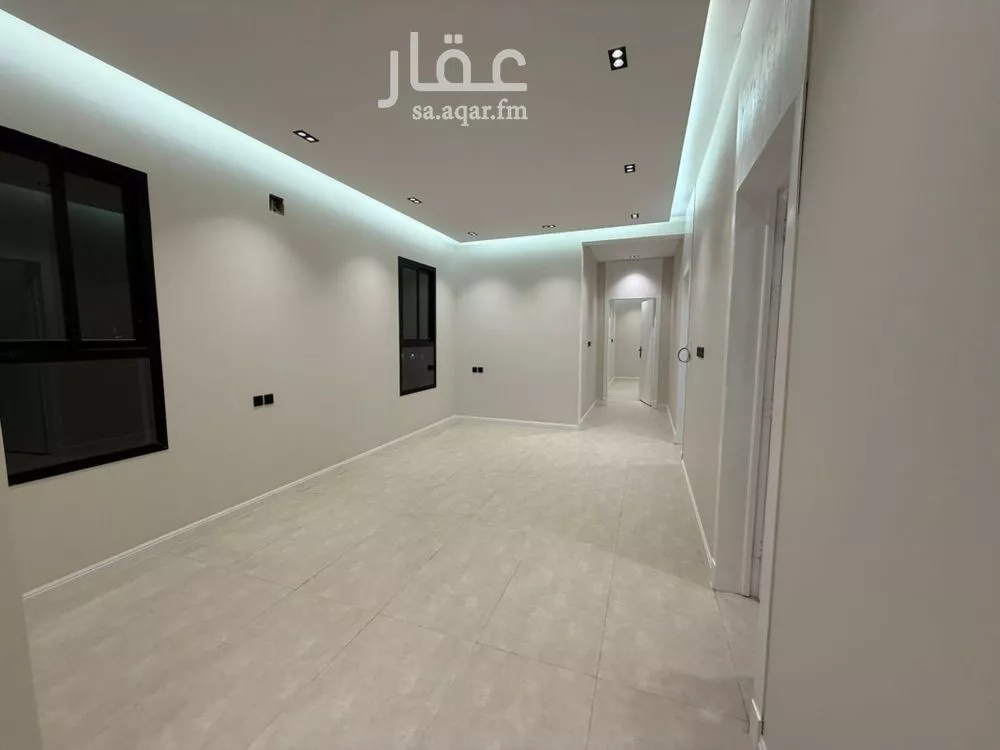 6 bedroom villa in Dhahrat Laban 11