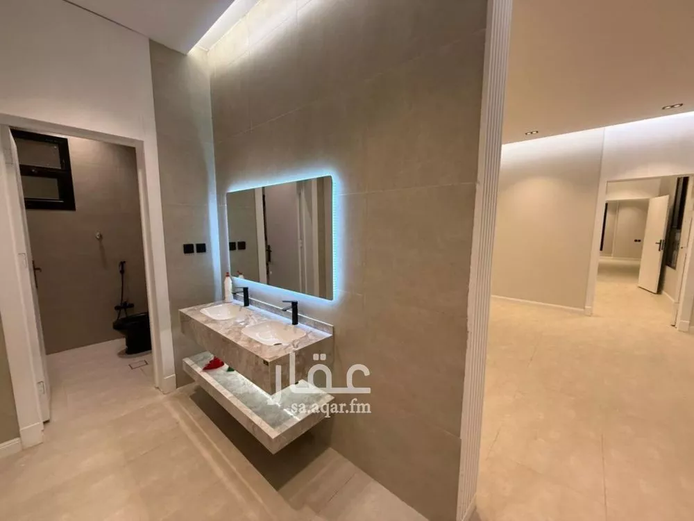 6 bedroom villa in Dhahrat Laban 21