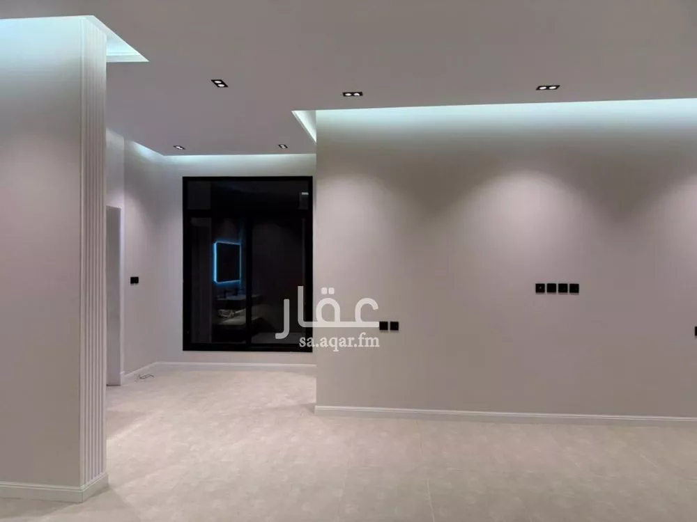 6 bedroom villa in Dhahrat Laban 23