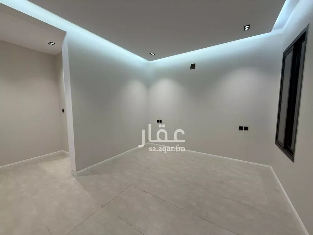 6 bedroom villa in Dhahrat Laban 26
