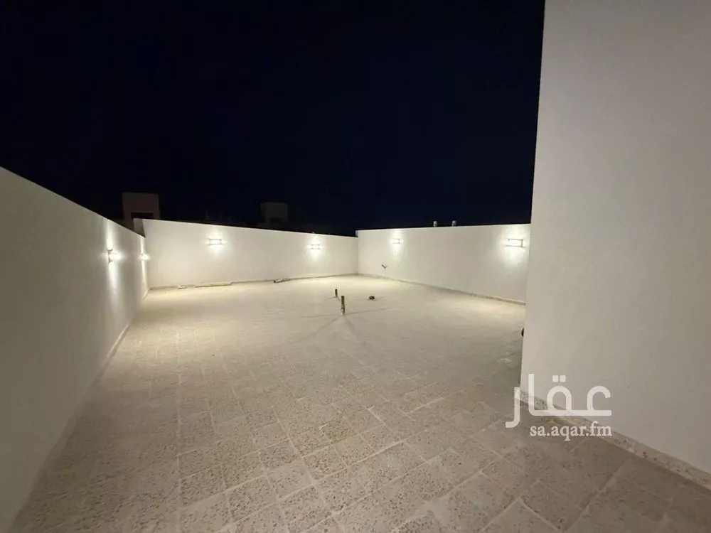 6 bedroom villa in Dhahrat Laban 30