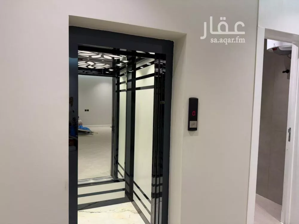 6 bedroom villa in Dhahrat Laban 5
