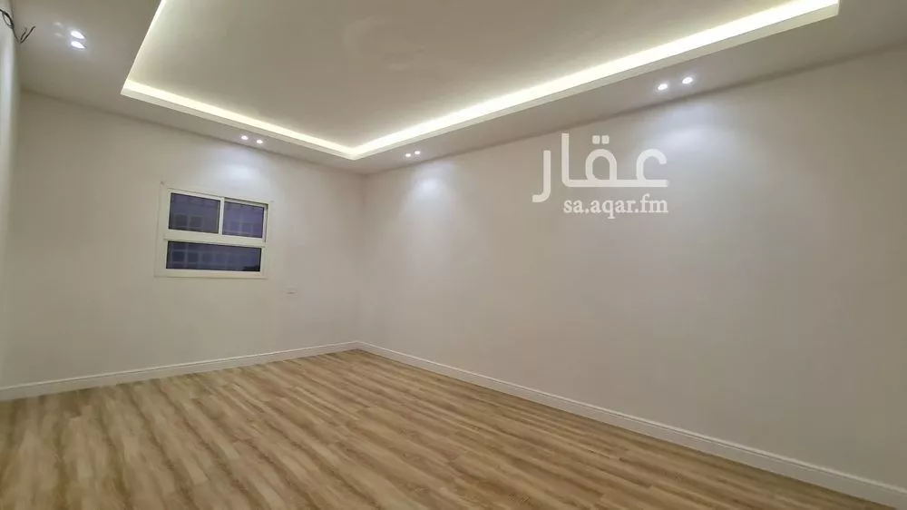 7 bedroom villa in Al Zahrah 13