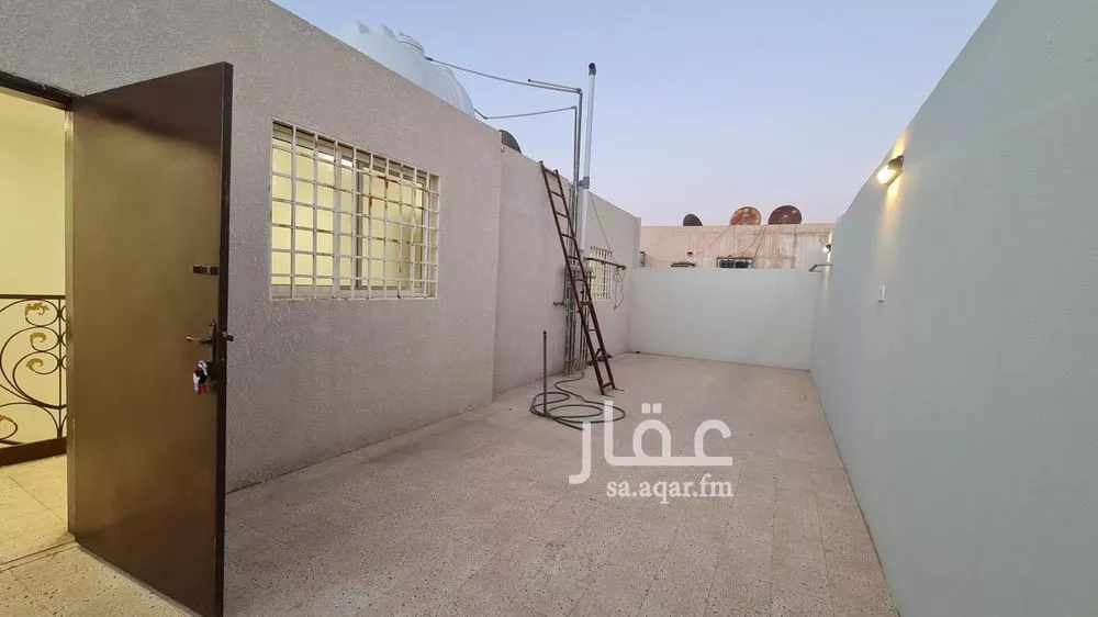 7 bedroom villa in Al Zahrah 28