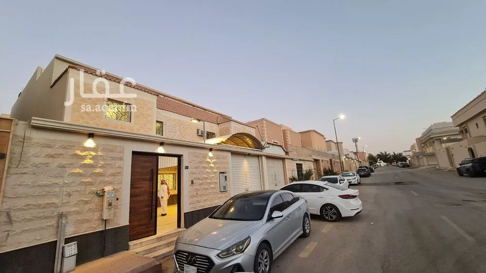 7 bedroom villa in Al Zahrah 8