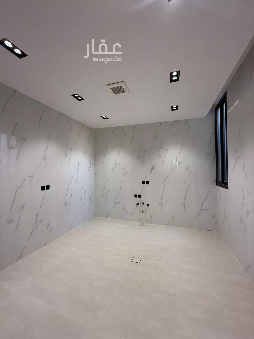 فيلا 5 غرف في عكاظ 14