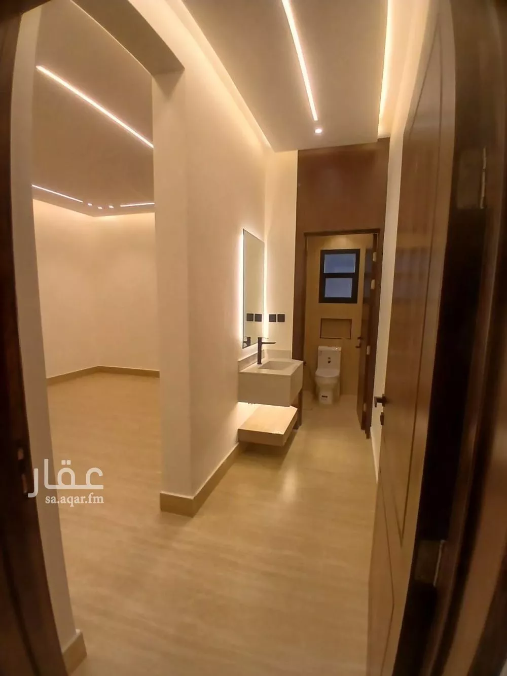 6 bedroom villa in Dhahrat Namar 8