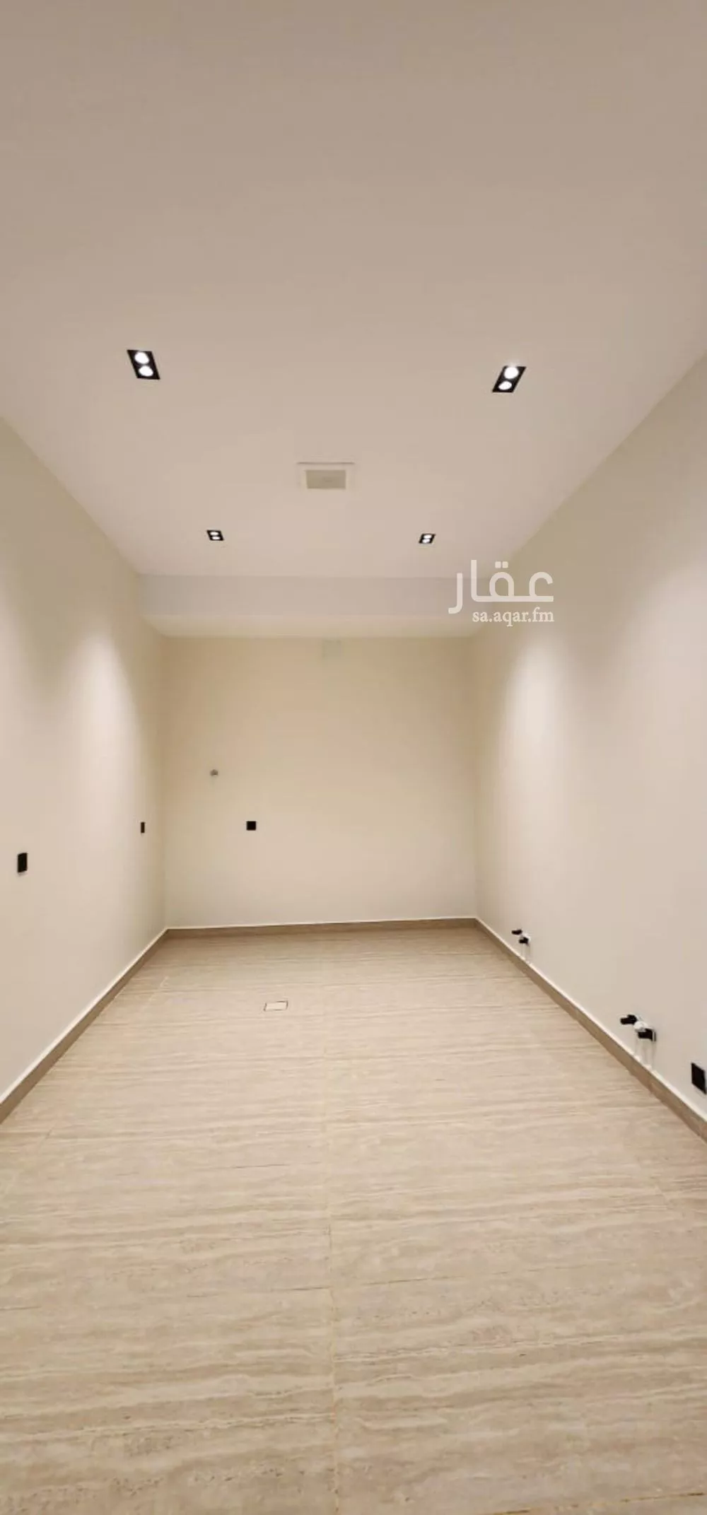5 bedroom villa in Al Zahrah 18