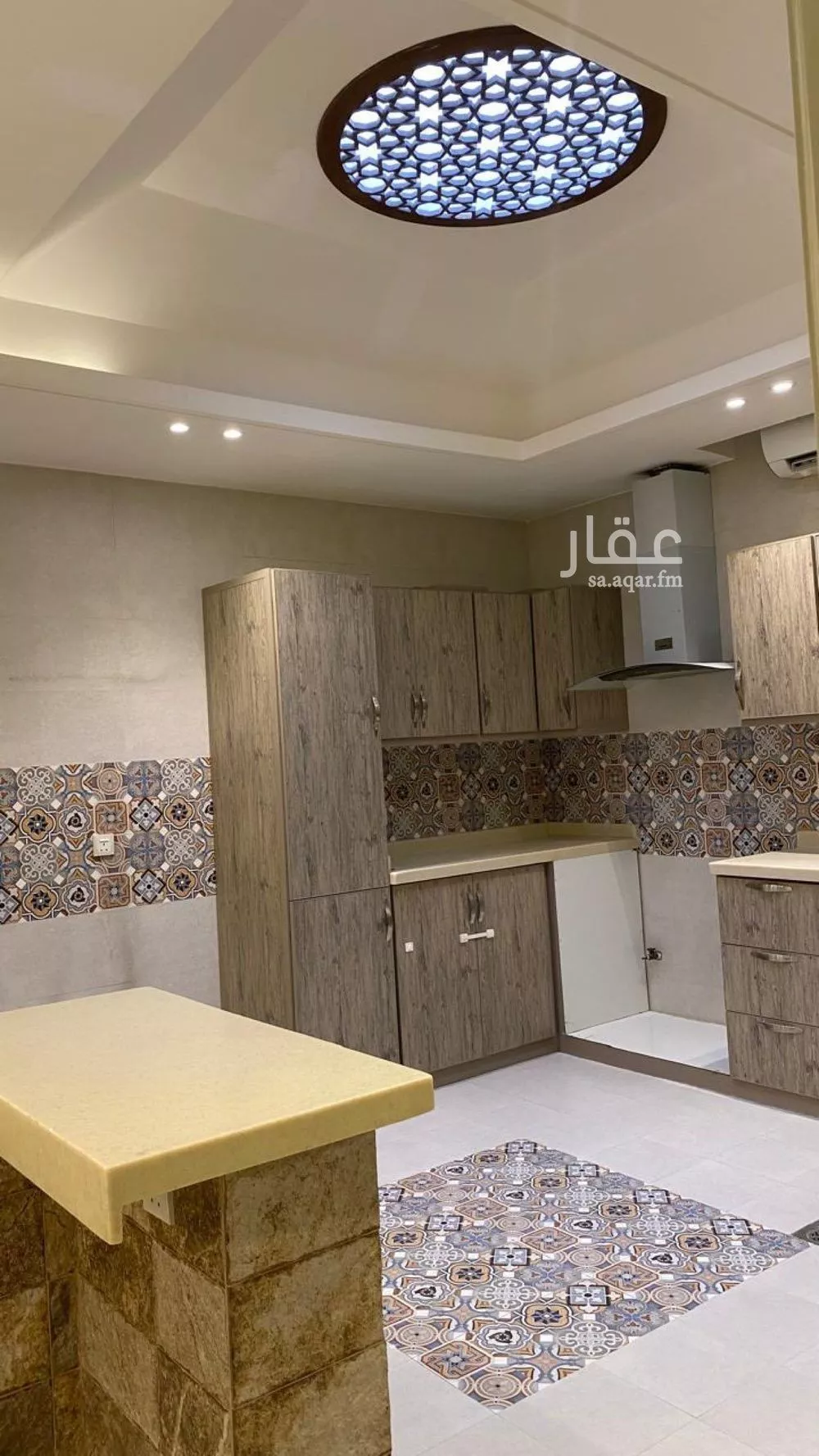 4 bedroom apartment in Hittin 9