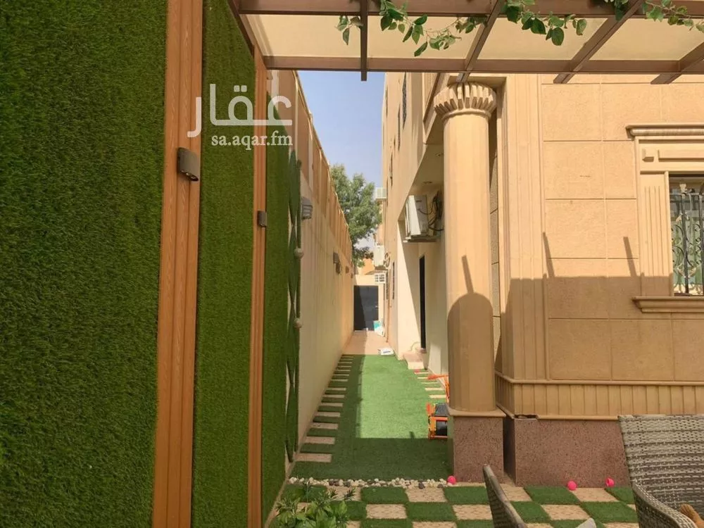 10 bedroom villa in Al Nahda 4