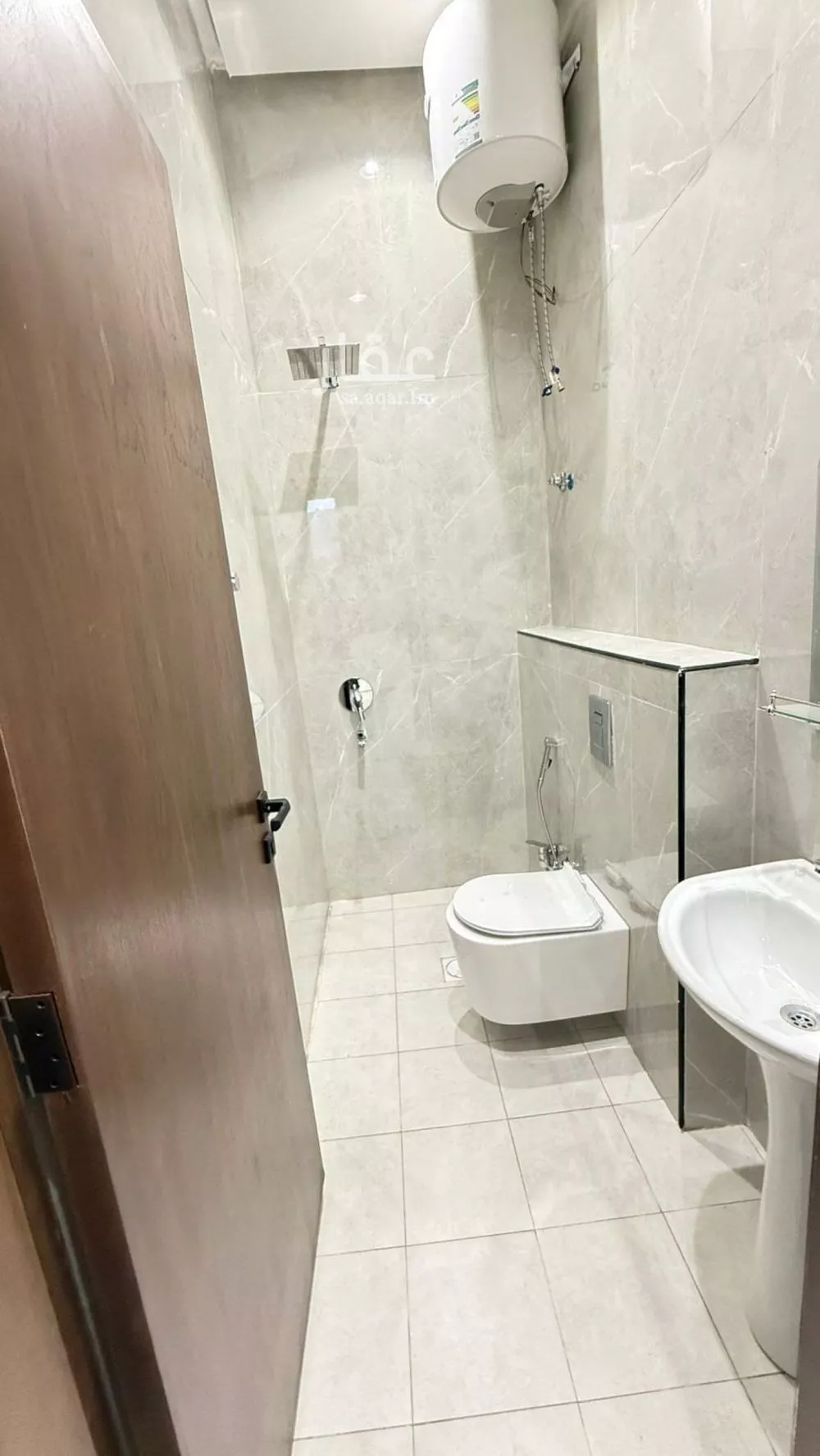 7 bedroom villa in Al Aziziyah 5