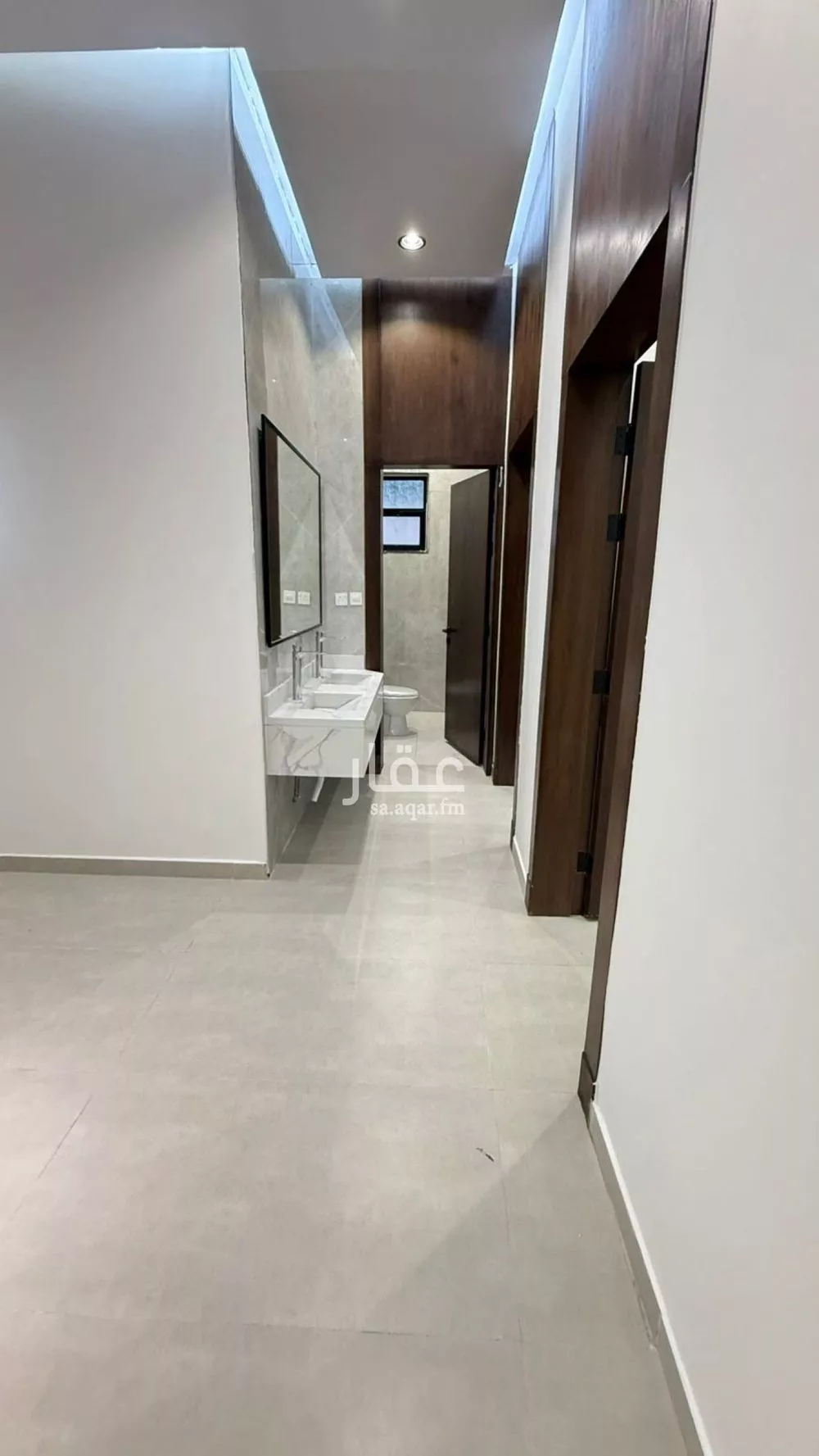 7 bedroom villa in Al Aziziyah 9