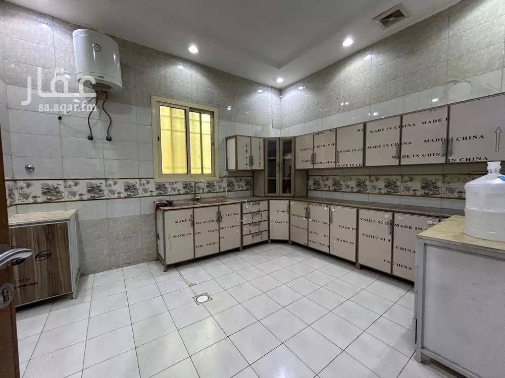 3 bedroom apartment in Al Aridh 7