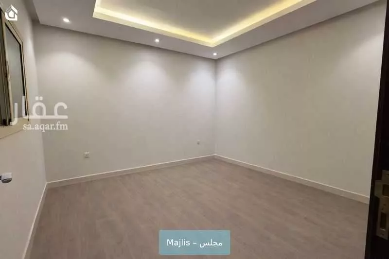 شقة 2 غرف في الملقا 7