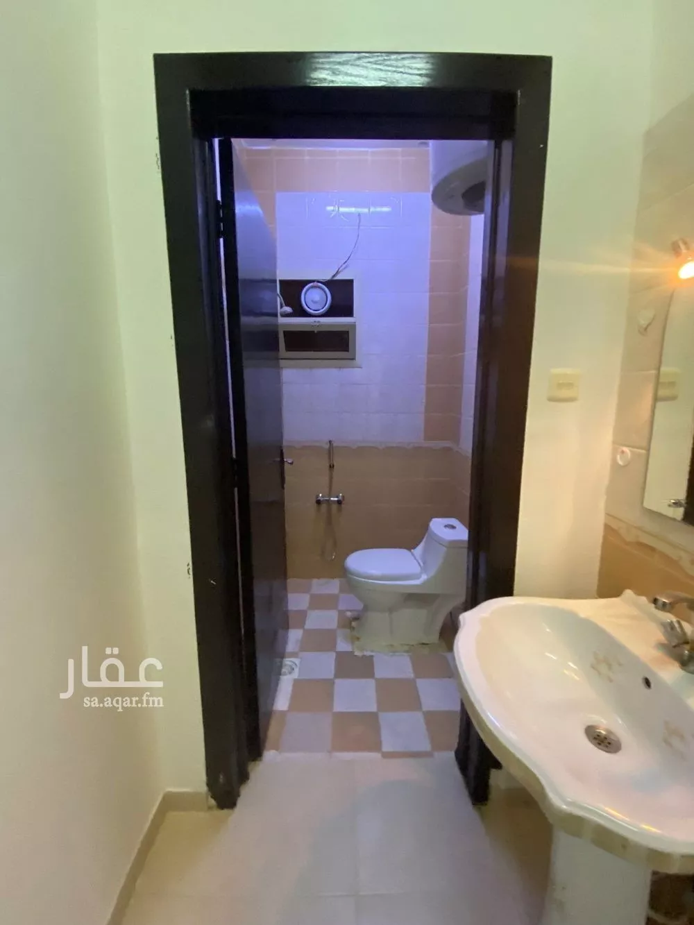 3 bedroom floor in Al Munsiyah 26