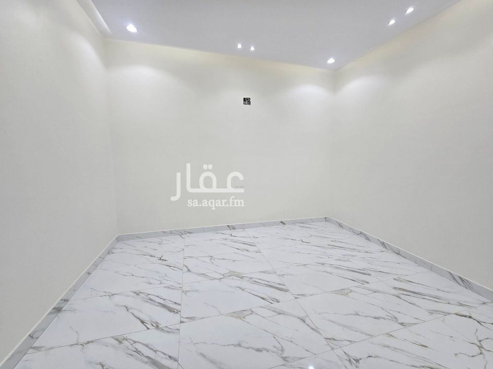 فيلا 4 غرف في العريجاء الغربية، الرياض 8