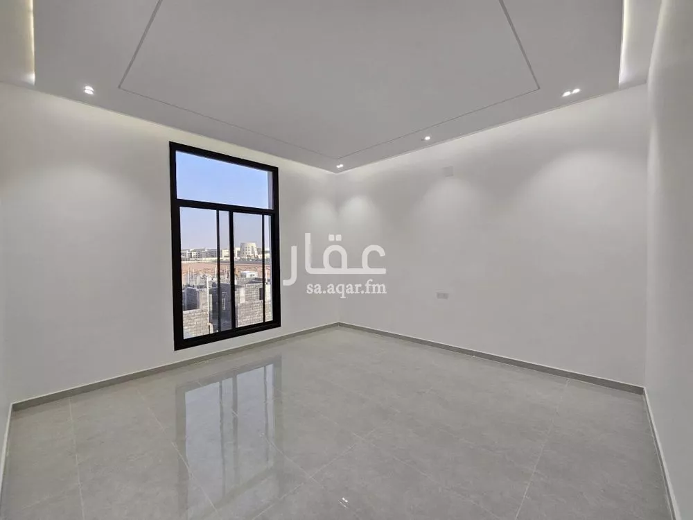 4 bedroom villa in Al Maizilah 14