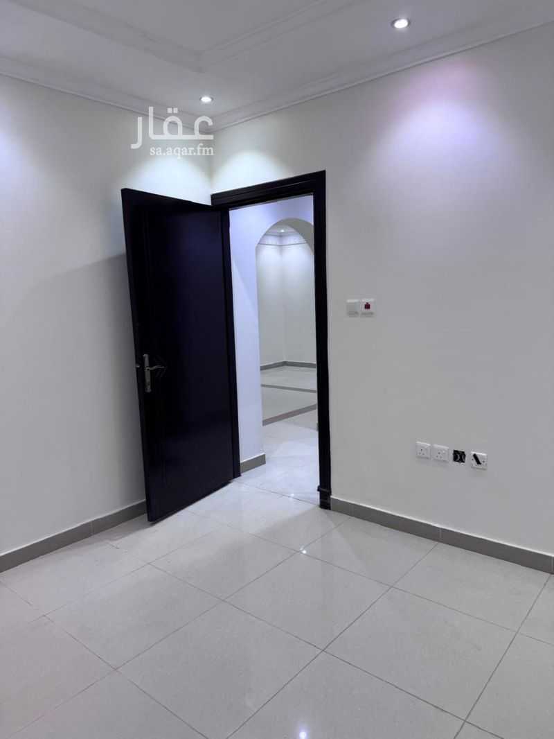 4 bedroom apartment in Al Andalus, Riyadh 8