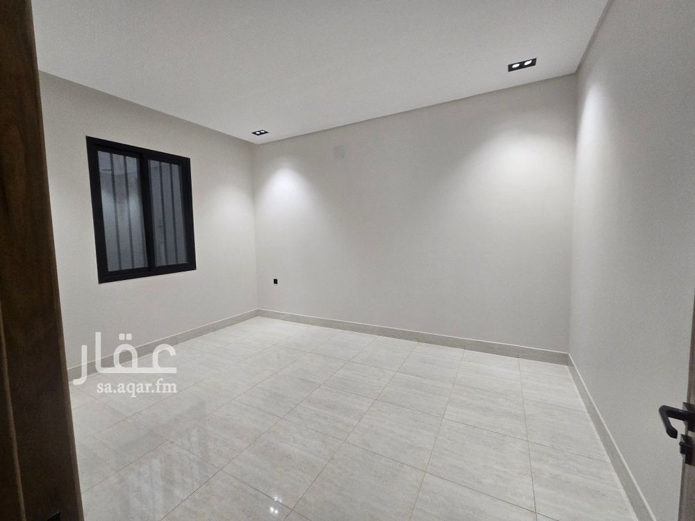 فيلا 4 غرف في العريجاء الغربية، الرياض 7