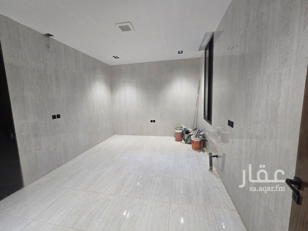 فيلا 4 غرف في العريجاء الغربية، الرياض 5