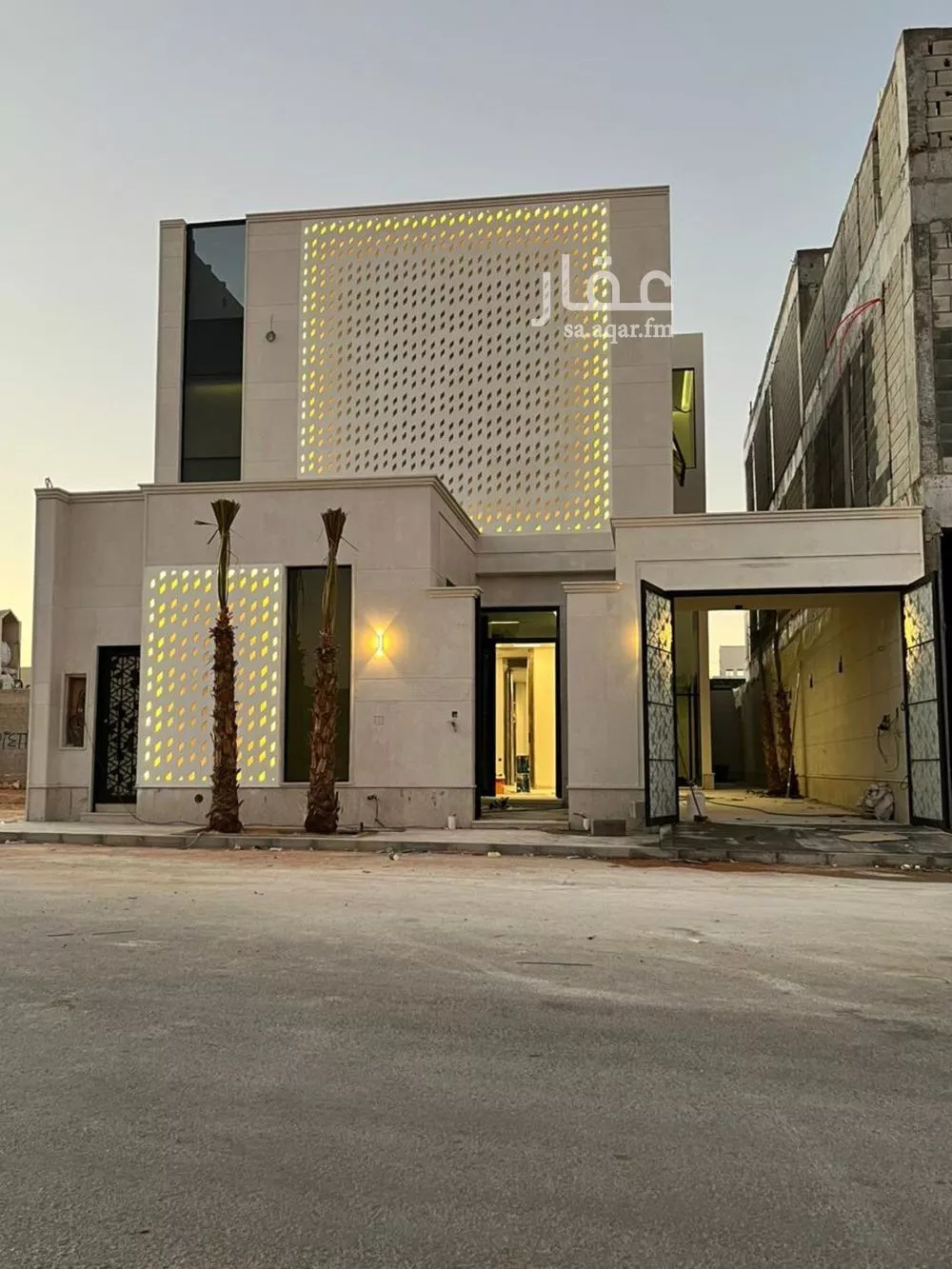 5 bedroom villa in Al Mahdiyyah 2