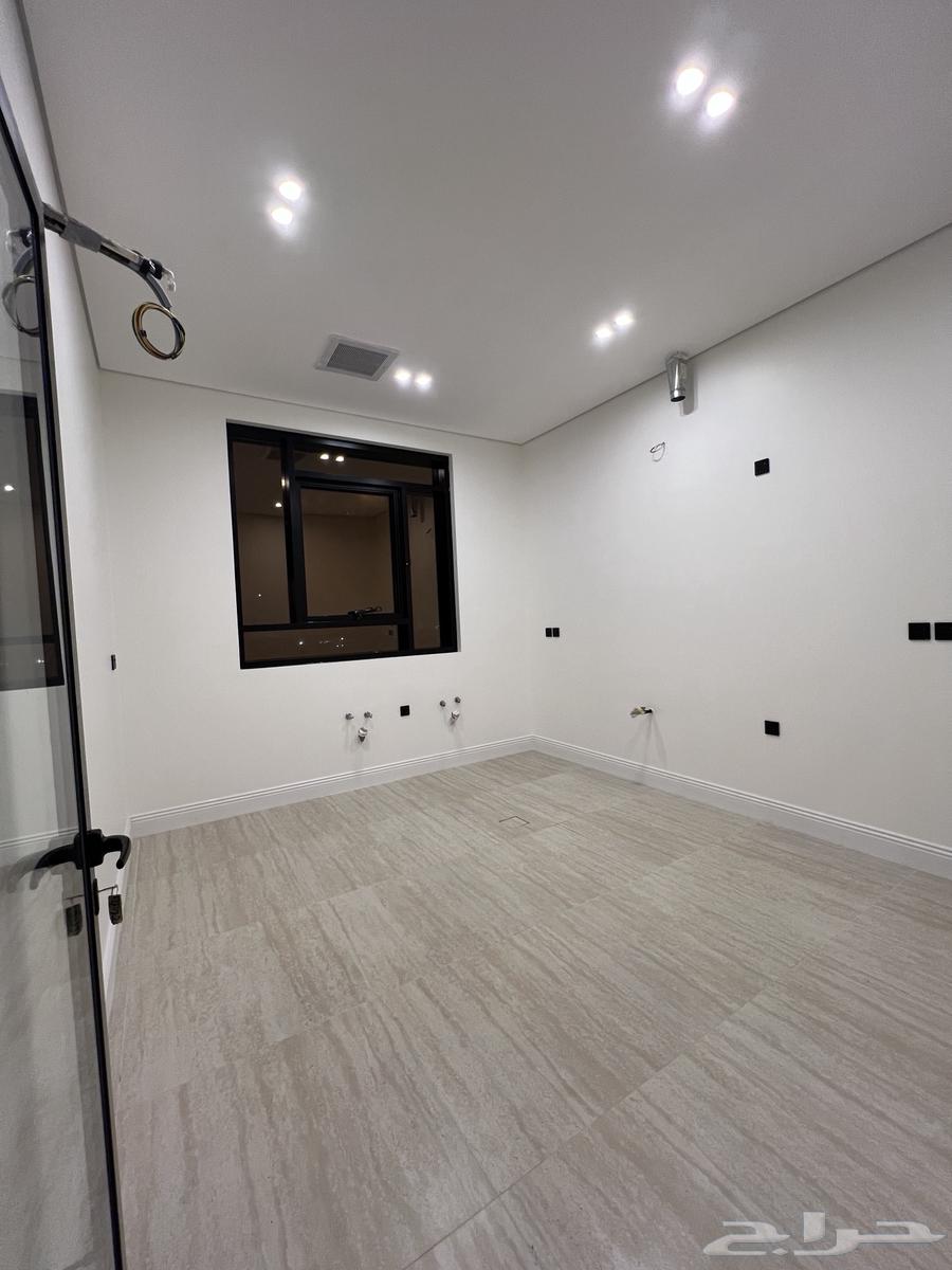 5 bedroom apartment in King Fahd, Madinah 11