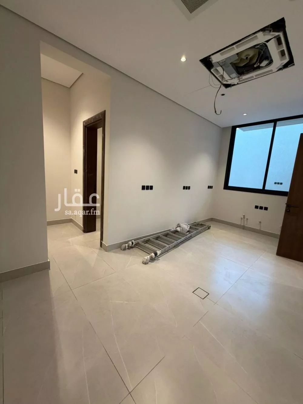 5 bedroom villa in Al Narjis 4