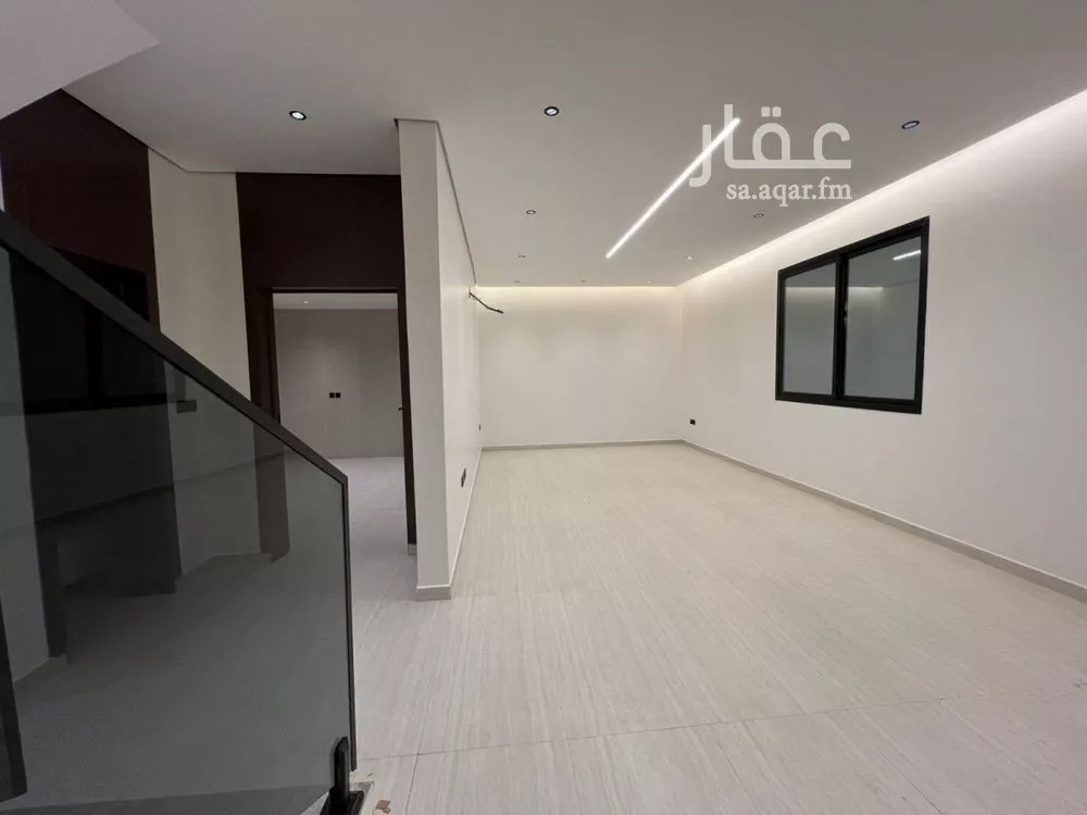 5 bedroom villa in Dhahrat Laban 15