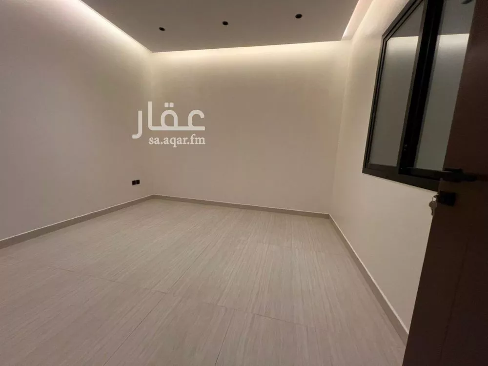5 bedroom villa in Dhahrat Laban 20