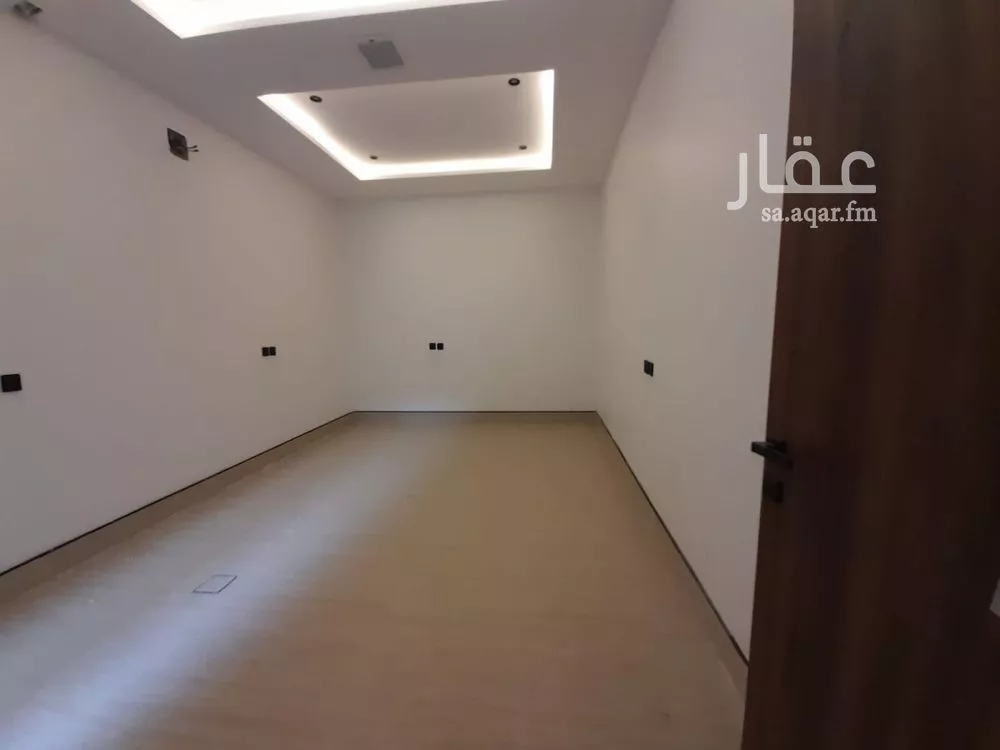 فيلا 6 غرف في ظهرة لبن 13