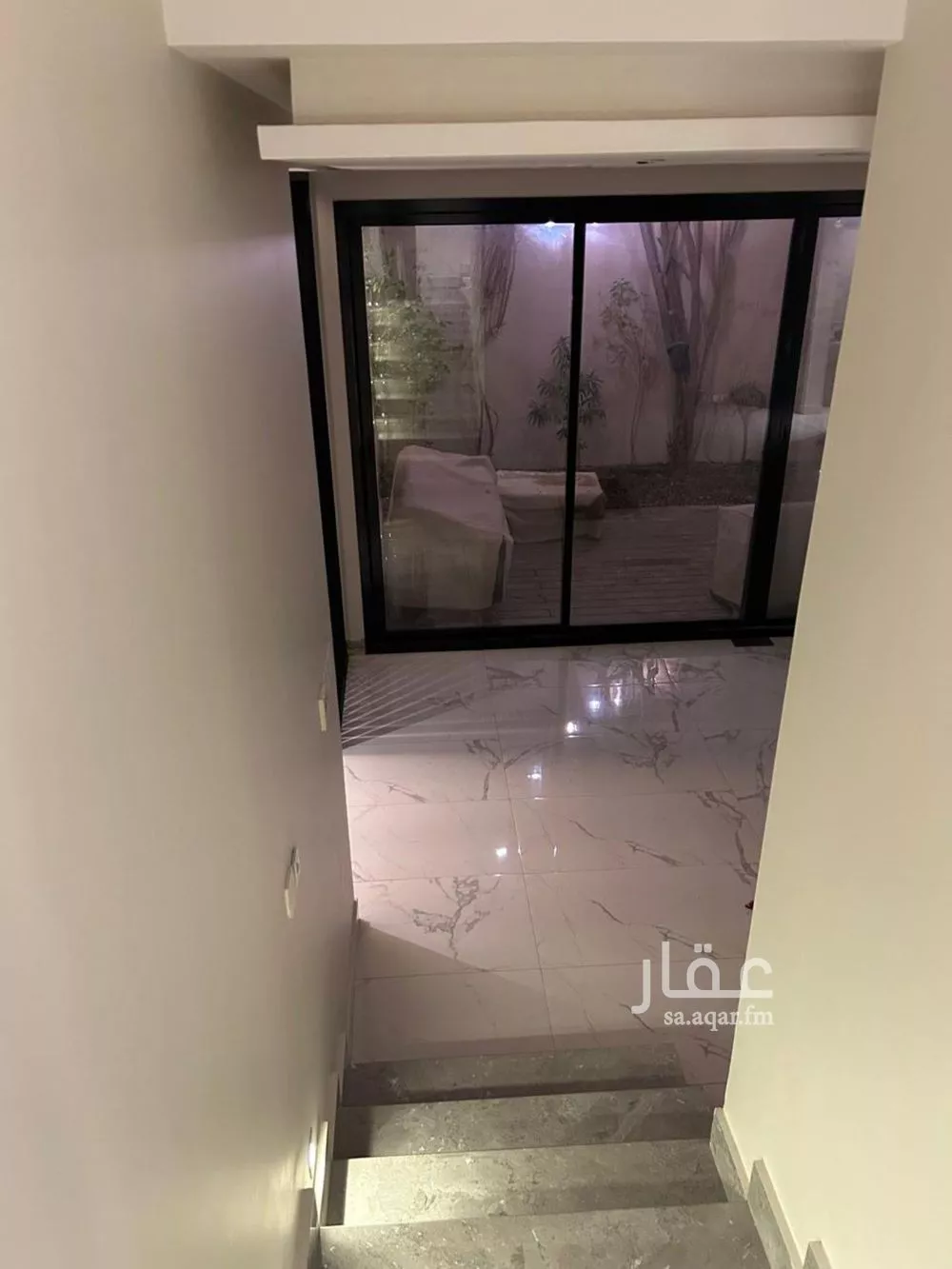 فيلا 6 غرف في النرجس 3