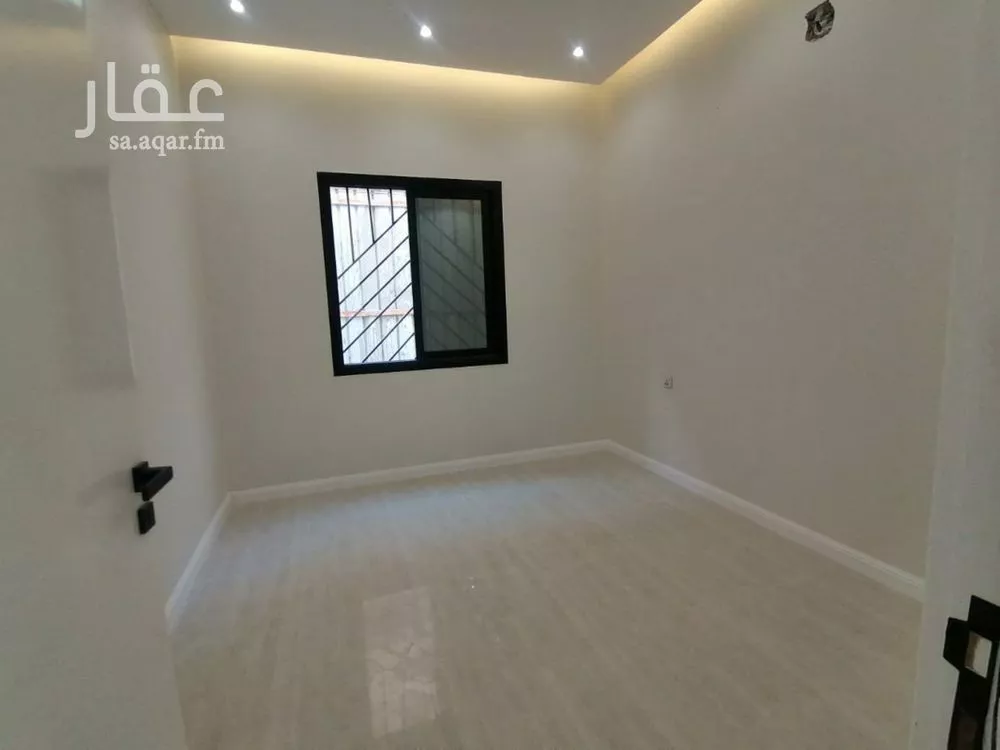 فيلا 5 غرف في السويدي 6
