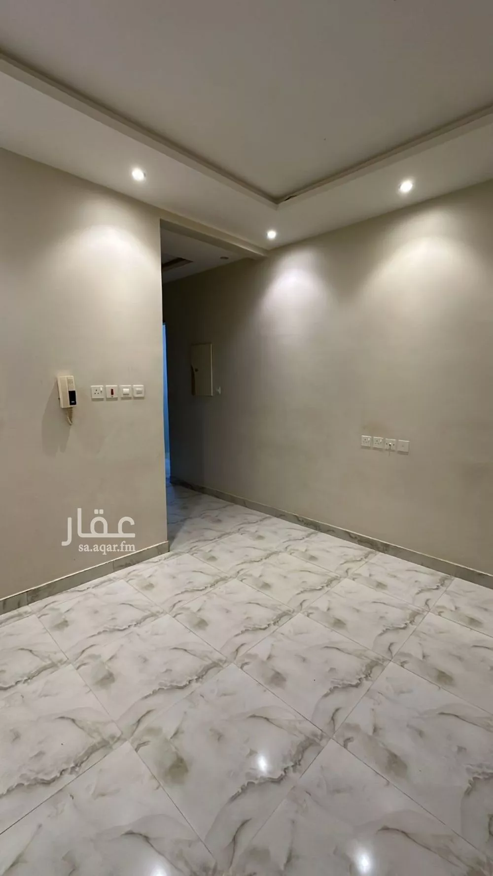 2 bedroom floor in Al Rimal 6