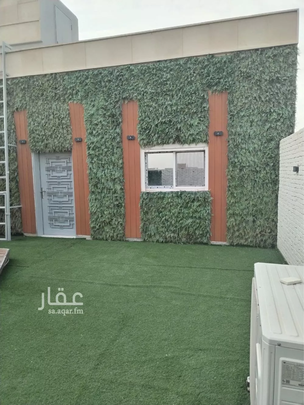 فيلا 7 غرف في العارض 12