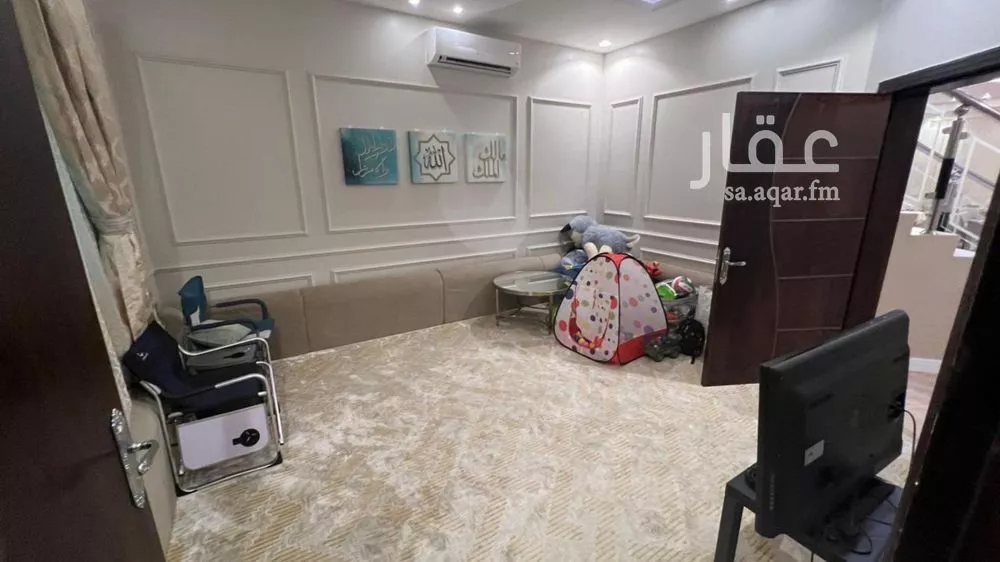 4 bedroom villa in Al Aridh 5