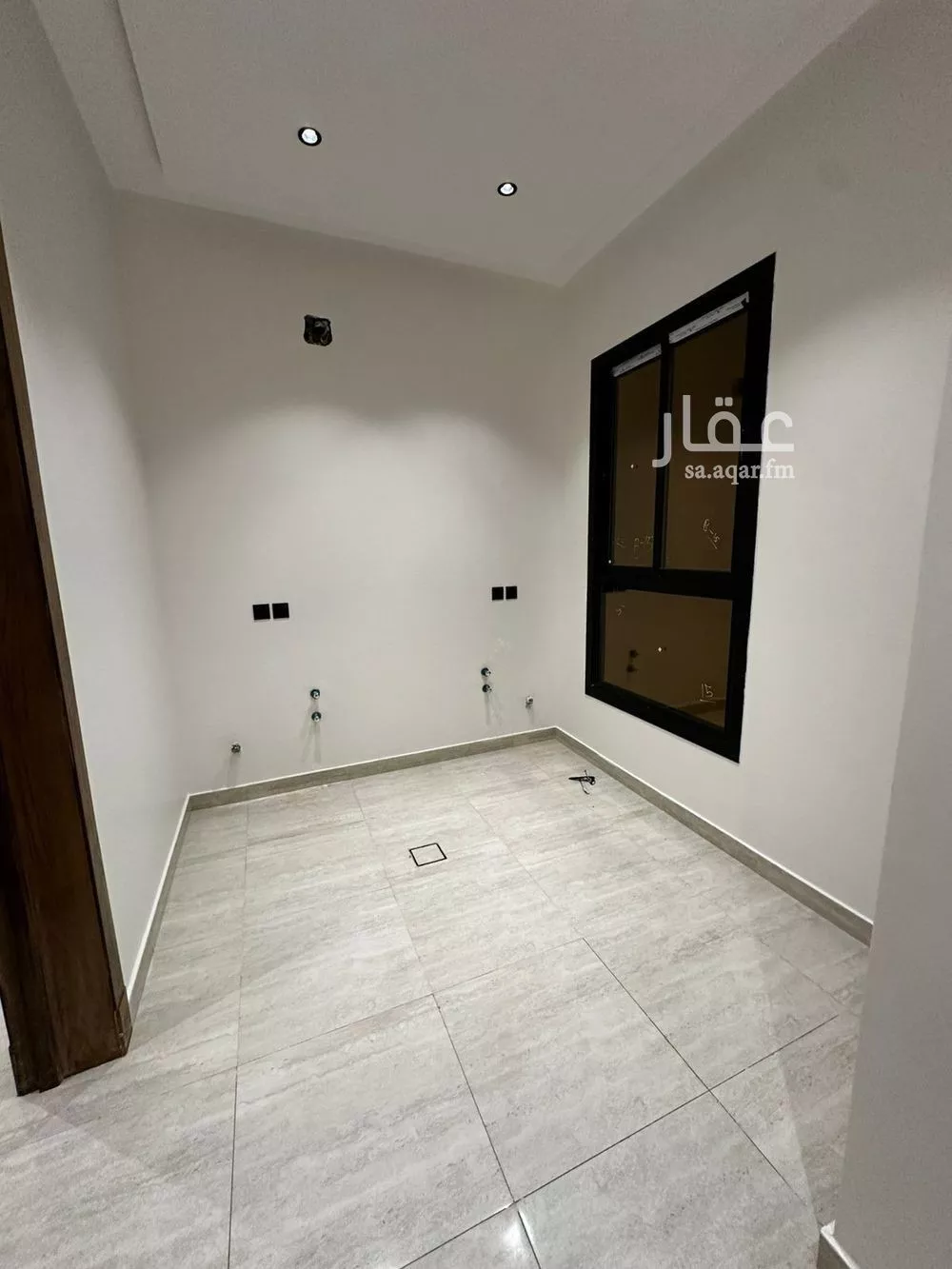 5 bedroom villa in Dhahrat Laban, Riyadh 14