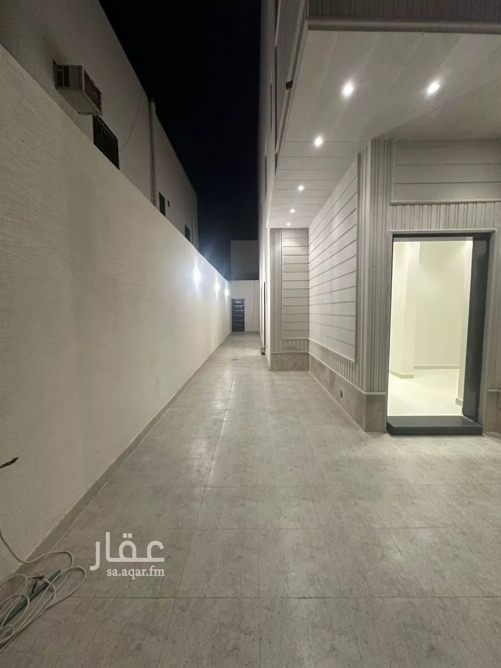 فيلا 4 غرف في طويق 6