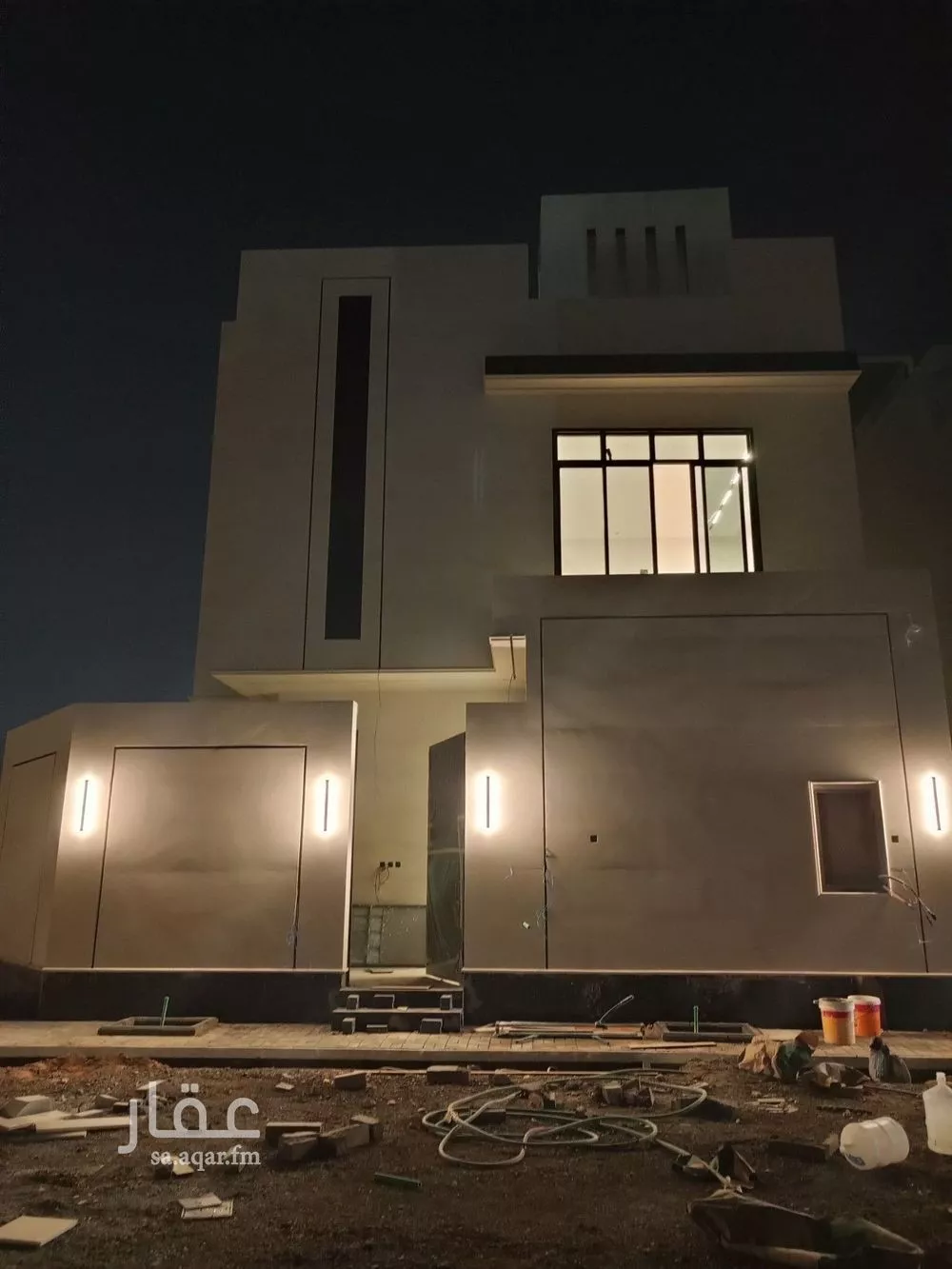 5 bedroom villa in Al Aridh 2