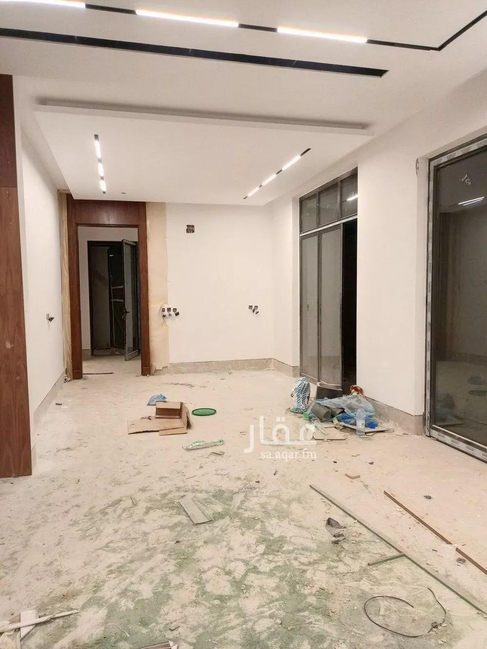 5 bedroom villa in Al Aridh 12