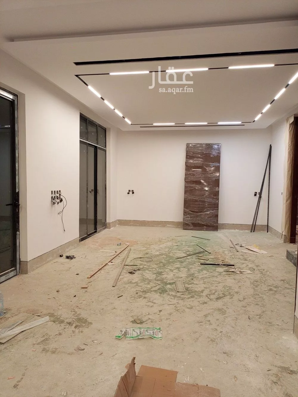 5 bedroom villa in Al Aridh 3