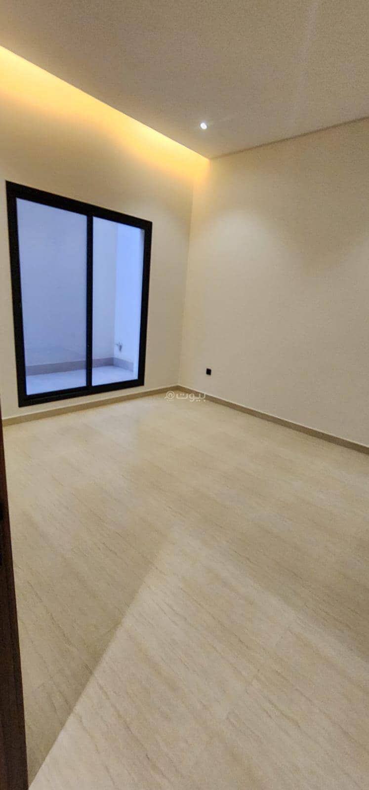 4 bedroom villa in As Suwaidi Al Gharabi, Riyadh 9