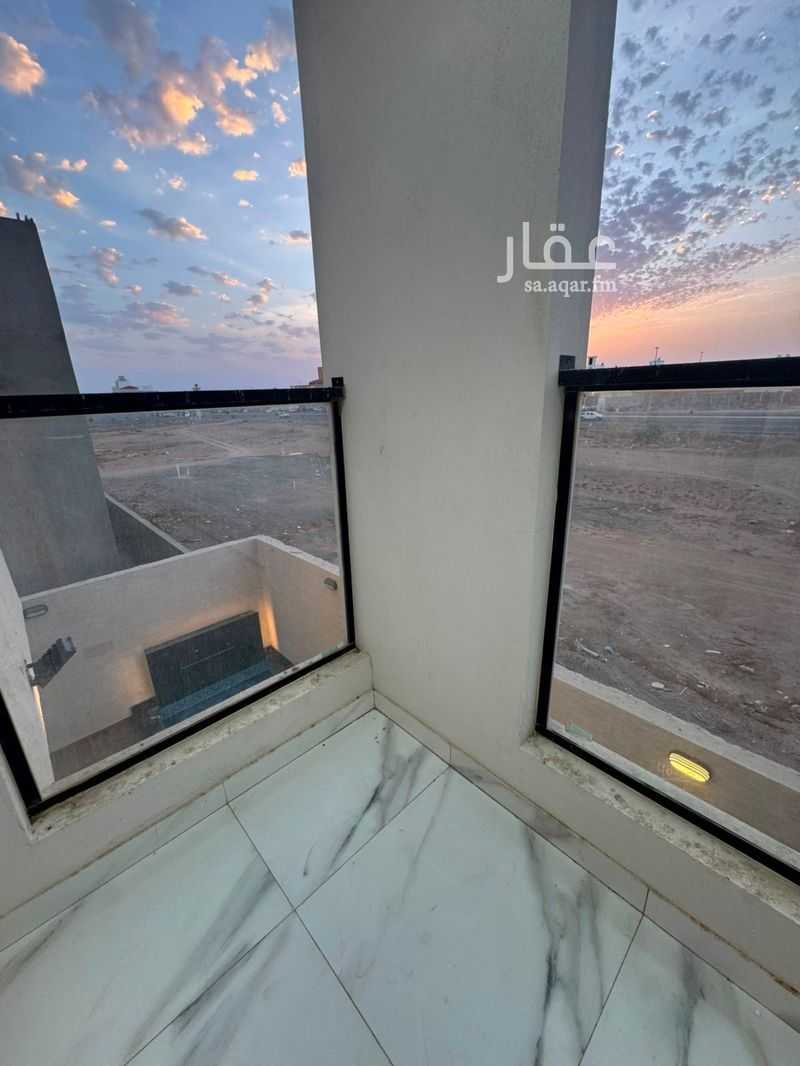 4 bedroom villa in Ar Riyadh, Jeddah 3