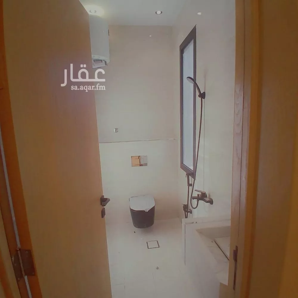 فيلا 6 غرف في طويق 12