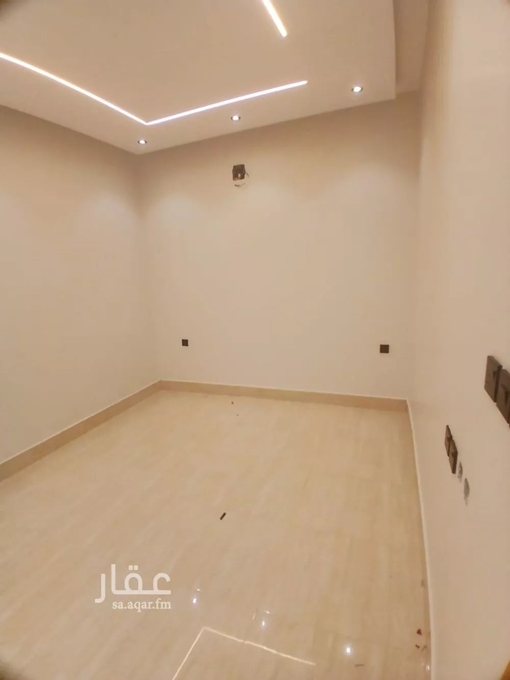 فيلا 6 غرف في طويق 22