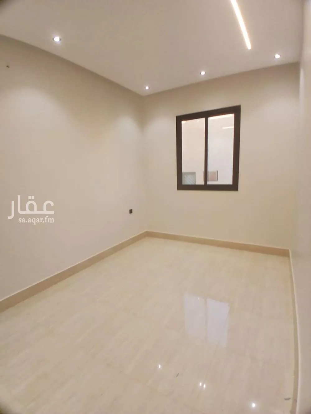 فيلا 6 غرف في طويق 7