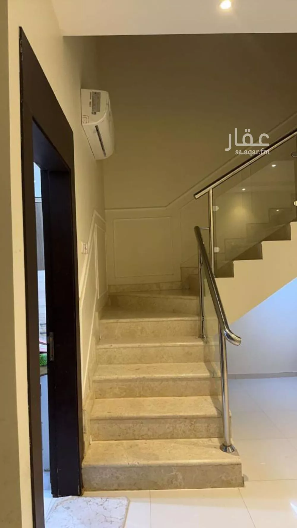 شقة 7 غرف في العارض 18