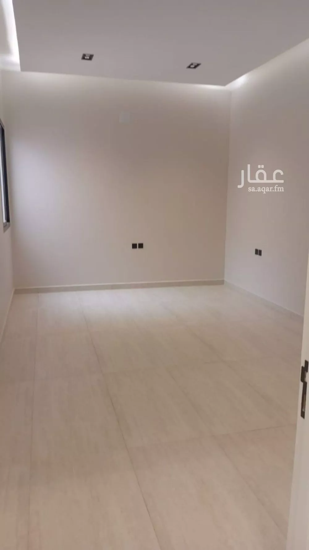 8 bedroom villa in Al Janadriyah 2