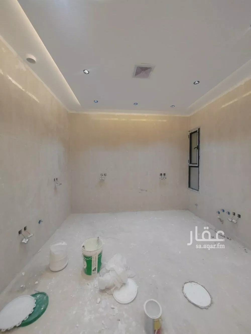 5 bedroom duplex in Al Hazm 6