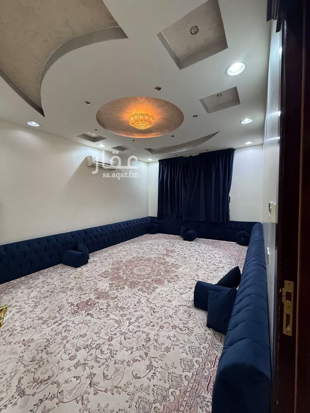 8 bedroom villa in Al Munsiyah 12