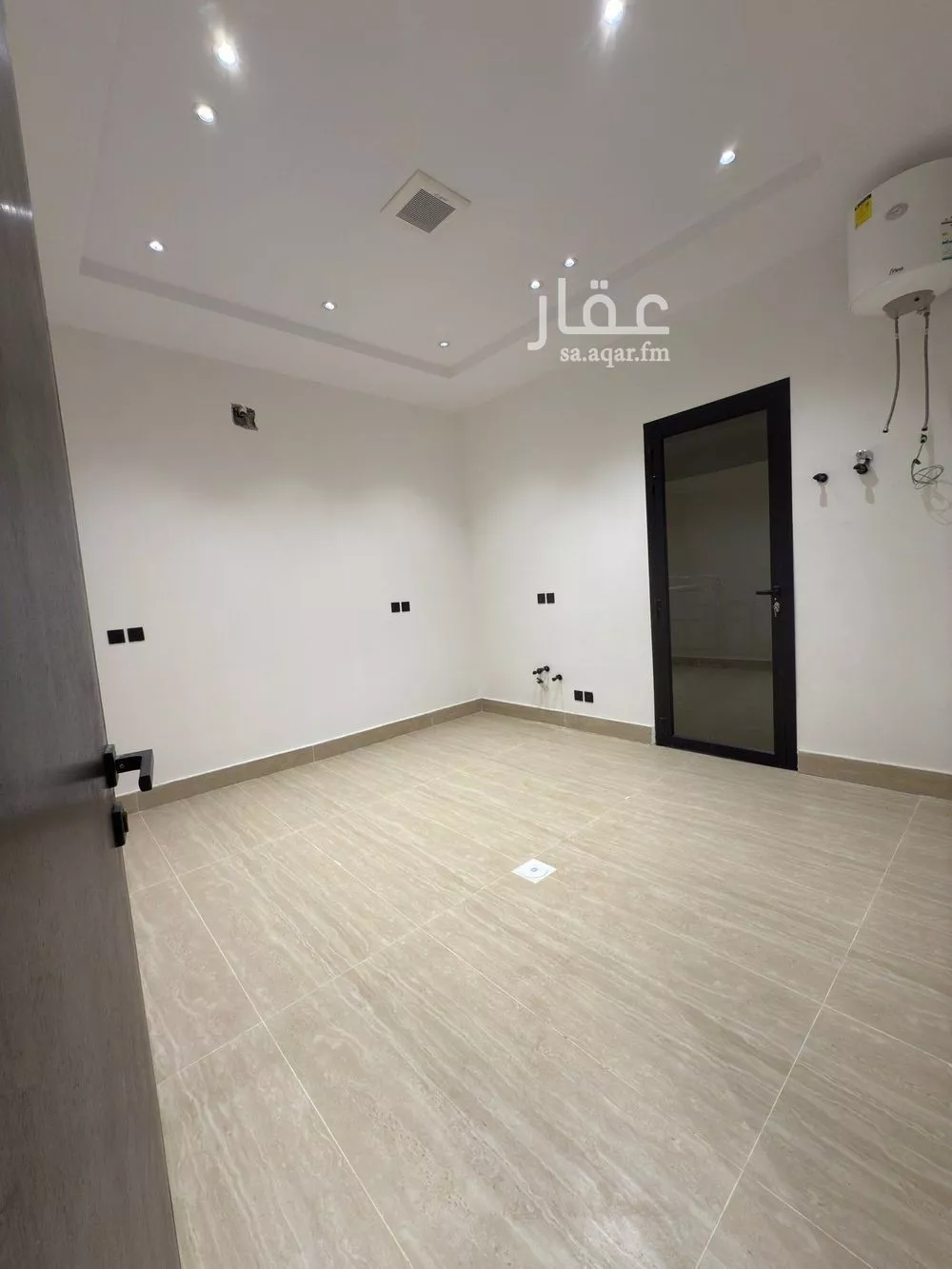 6 bedroom villa in Al Uraija Al Gharbiyah 5